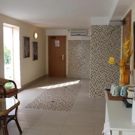 Ξενοδοχείο Firenze 3*